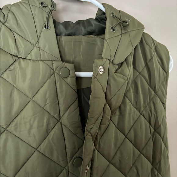 Olive Quilted Hooded Vest - Picture 2 of 5